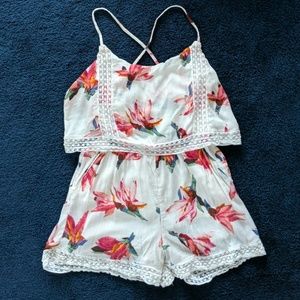 Amercrombie and Fitch Floral romper Small